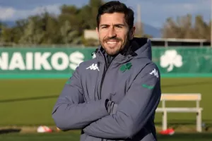 Ανακοινώθηκε το τέλος της συνεργασίας με τον Βάθκεθ