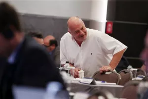 Μπέος για ελληνική διαιτησία: «Χορτάσαμε πια από Φιλιππινέζες»