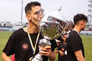 ΣΥΜΦΩΝΙΑ με Χατζηβασίλη 