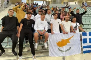 Ελλάδα - Κύπρος: Ήττα... με κάτω τα χέρια (φώτος)