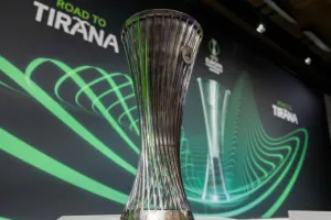 Στους ισχυρούς του Conference League ΠΑΟΚ και Άρης