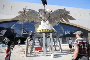 Σκληρή απάντηση Καραλή στα σχόλια για τον αετό της ΑΕΚ