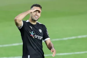 Σενάριο για τον Λουίς Φελίπε