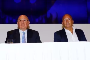 Όσα ειπώθηκαν στην παρουσίαση Μίλαντς - Λάρκου (Φώτος/Βίντεο)