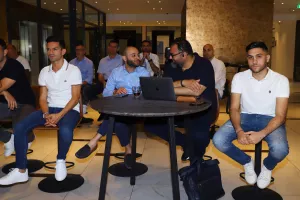 Χαμόγελα / Μαρίνος