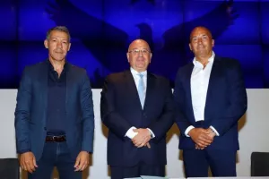 Όσα ειπώθηκαν στην παρουσίαση Μίλαντς - Λάρκου (Φώτος/Βίντεο)