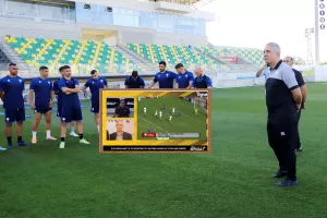 "Μια ομάδα που αγωνίστηκε στα μπαράζ για διαβάθμιση δεν πρέπει να έχει μεγάλες προσδοκίες"