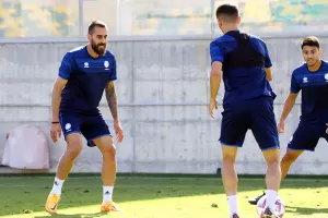 (Φώτος-βίντεο/kerkida) Η προπόνηση της Εθνικής στην "Αρένα" 