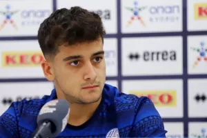 Κωστένογλου: "Πρέπει να δείξουμε σημάδια βελτίωσης"