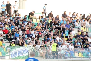 Φωτορεπορτάζ/ Ο κόσμος στην ΑΡΕΝΑ για την Εθνική μας 