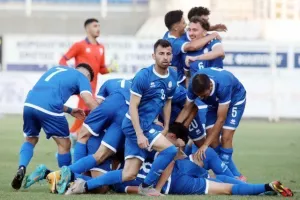 Κύπρος - Ελλάδα 3-0: Οι μικροί... έδειξαν τον δρόμο στους μεγάλους! (Φώτος)