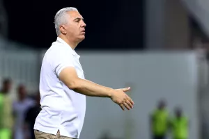 Γιατί κύριε Κωστένογλου...
