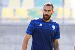 (Φώτος-βίντεο/kerkida) Η προπόνηση της Εθνικής στην "Αρένα" 