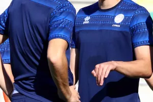 (Φώτος-βίντεο/kerkida) Η προπόνηση της Εθνικής στην "Αρένα" 