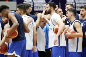 Εθνική: Η 12άδα για το ματς με τη Μεγάλη Βρετανία