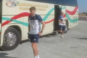 Η άφιξη της Εθνικής μας στην ΑΡΕΝΑ (Φώτος)