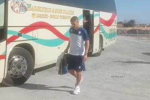 Η άφιξη της Εθνικής μας στην ΑΡΕΝΑ (Φώτος)