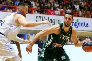 Η Λάρισα ζήτησε τρεις διεθνείς διαιτητές για το Game 5 του ΟΑΚΑ