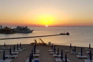 Ηλιοβασίλεμα και... θάλασσα!