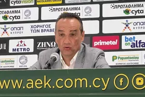 Η παρουσίαση του Jose Luis Oltra: "Μεγάλη πρόκληση/Θέλω πρωταγωνιστική ομάδα" (Βίντεο)