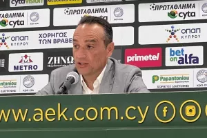 Η παρουσίαση του Jose Luis Oltra: "Μεγάλη πρόκληση/Θέλω πρωταγωνιστική ομάδα" (Βίντεο)