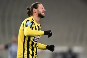 Έφυγε από την αποστολή λόγω πένθους