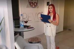 Η Νέλλη μόνο Ένωση 