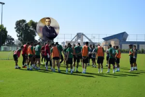 Ενθουσιασμένος ο Luis Oltra από την 1η της ΑΕΚ! 
