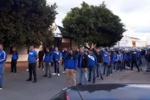Μαχητές: Ετοιμάζουν πορεία στο οδόφραγμα Δερύνειας