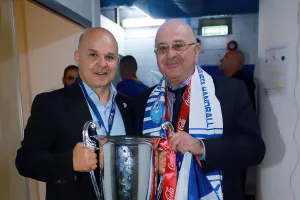 ΜΟΝΟ αγάπη/ΑΤΑΚΑ