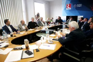 Καμία ομάδα στην δευτεροβάθμια/Αρχίζει η διαδικασία για wild cards