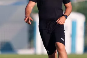 Φιλικό επιπέδου στον Άρη με... Κουράνι εν δράσει! (Φώτος)