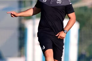 Φιλικό επιπέδου στον Άρη με... Κουράνι εν δράσει! (Φώτος)