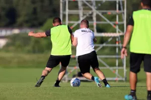Φιλικό επιπέδου στον Άρη με... Κουράνι εν δράσει! (Φώτος)