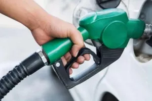 Κοντά στα €2 το λίτρο diesel και βενζίνη!