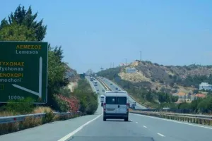 Ανοίγουν 24ωρα cafe, περίπτερα και w/c στους αυτοκινητοδρόμους!