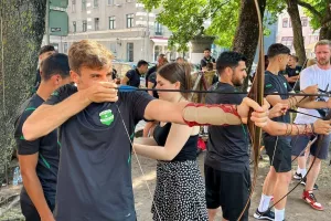 Ανάσες με αποθεραπεία και τοξοβολία (φώτος)