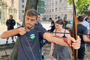 Ανάσες με αποθεραπεία και τοξοβολία (φώτος)