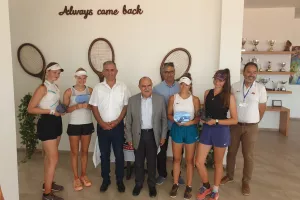 Στους διεθνείς αγώνες αντισφαίρισης U18  ο Πρόεδρος του ΚΟΑ