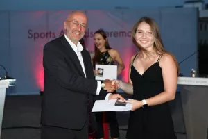 (130 ΦΩΤΟΣ) Οι βραβεύσεις του UNIC