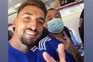 Σέλφι πριν το take off 