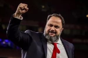 Μαρινάκης/Κύπρος
