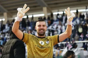 Επίσημο με Lukov  
