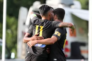 AEK: Συνεχίζει να προοδεύει, αρχίζει να γοητεύει...