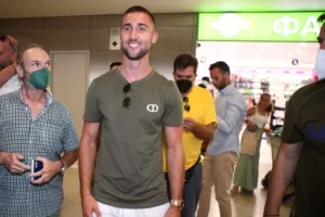 Σπόραρ: «Είμαι έτοιμος για Σλάβια Πράγας, έχω καλή σχέση μαζί της»