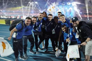 Πρόκριση στον τελικό γυναικών στην κολύμβηση - 5η θέση στον ημιμαραθώνιο
