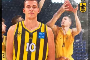 Παραμένει στον Άρη ο Σιδηροηλίας