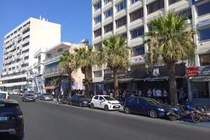 ΧΑΜΟΣ στην μπουτίκ