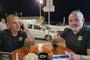 Λάρνακα στο... 36 Bay Street! 