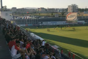 Παρουσίαση με νέα πρόσωπα, κόσμο, ενθουσιασμό! (βίντεο/φώτος)